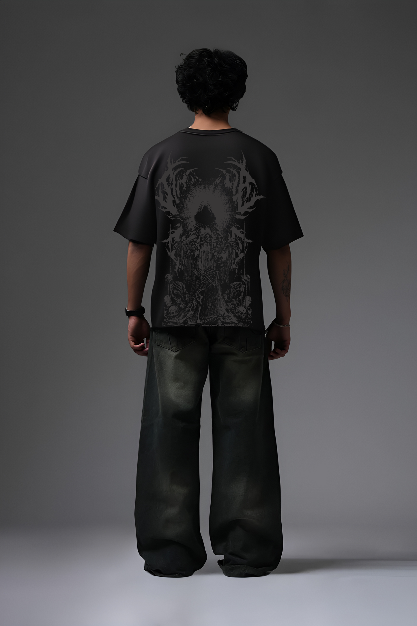 SUPERMACY BLACK OVERSIZED TSHIRT