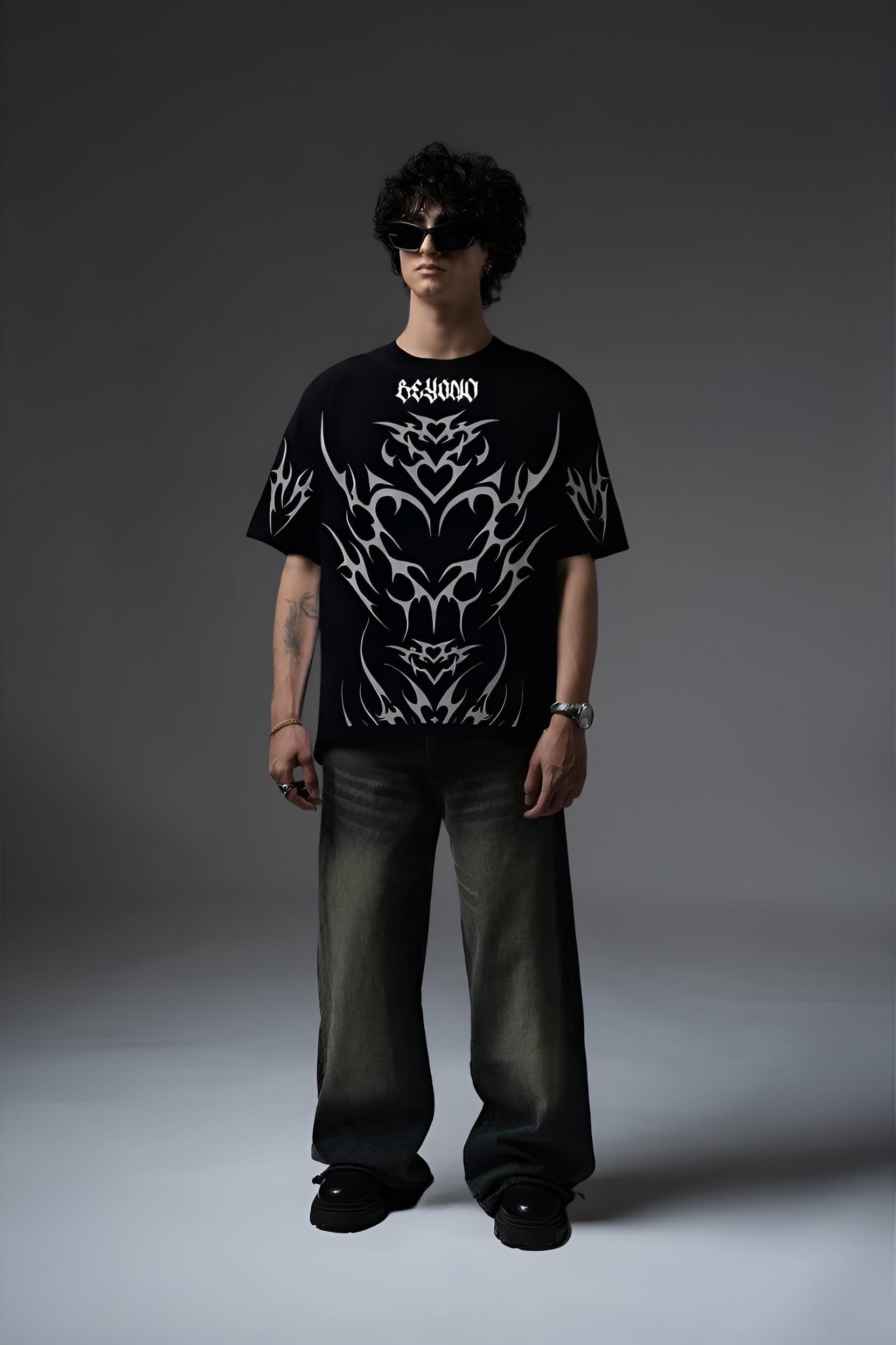 BEYOND ORIGINALS BLACK OVERSIZED T-SHIRT